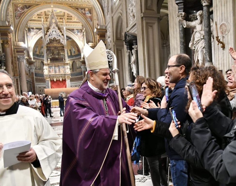 Ferretti, il vescovo dei "piccoli" Ieri a Roma l'ordinazione episcopale del nuovo pastore di Foggia-Bovino